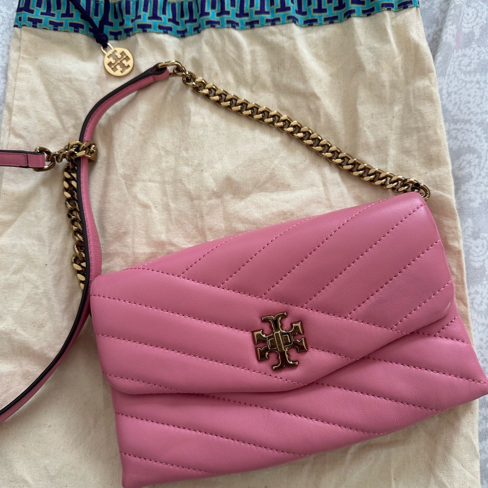 Tory Burch Pink Quilted Crossbody Bag with Chain Strap
